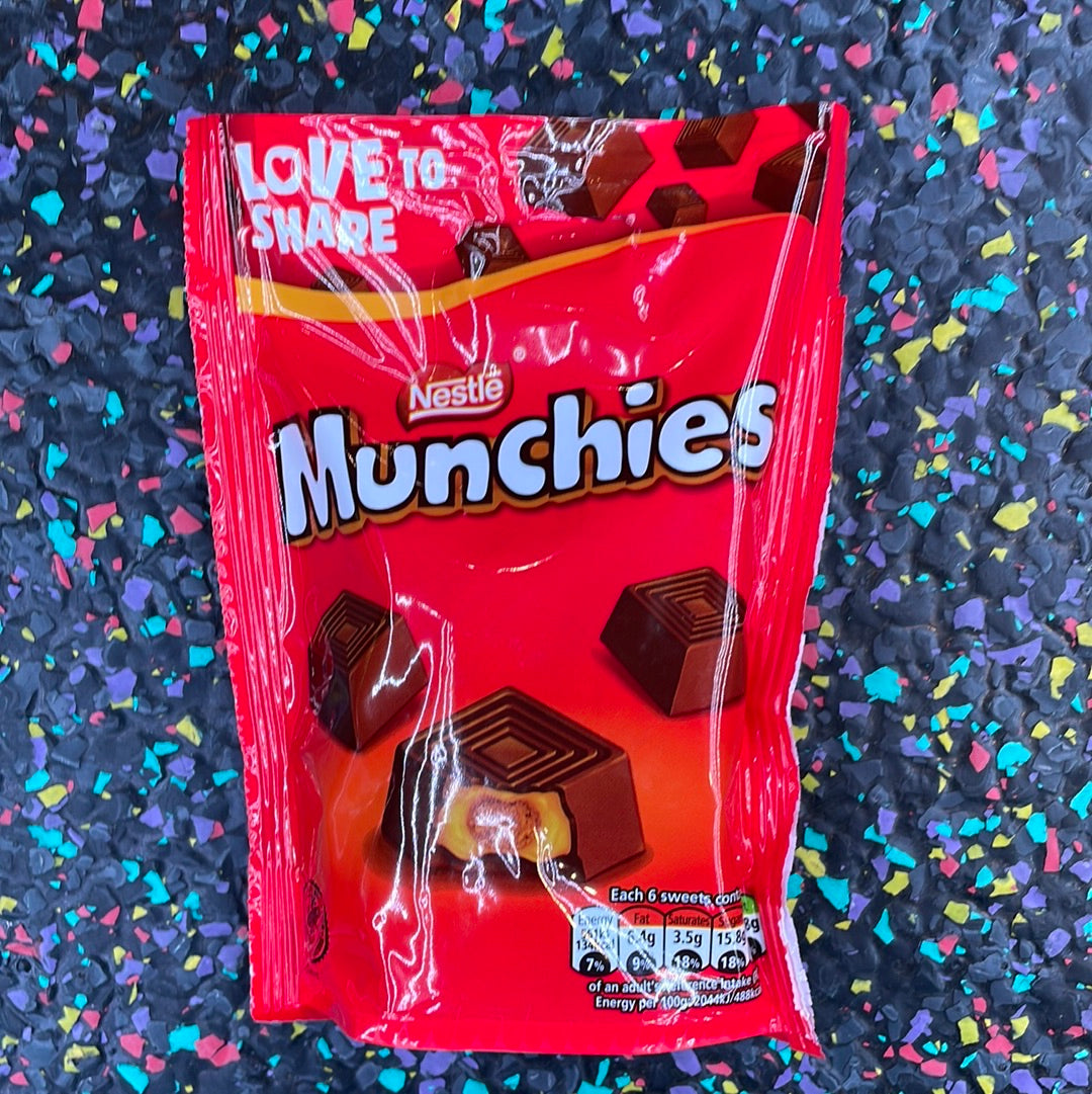 UK Nestle Munchies 104g