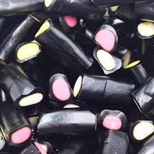 The Candy Kingdom - Liquorice Cream Rock bag 100g