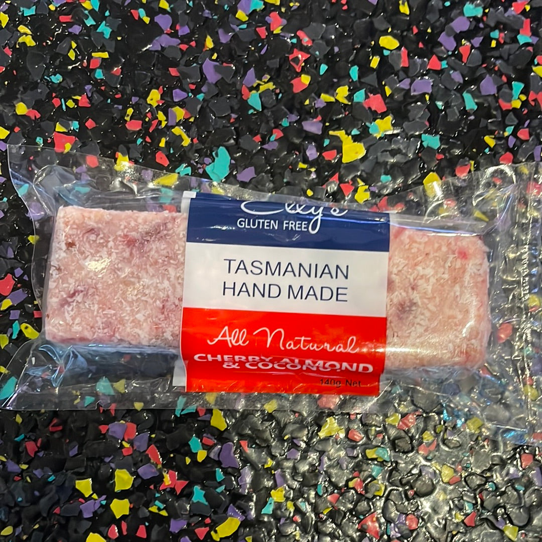 Elly’s Cherry, Almond & Coconut 140g