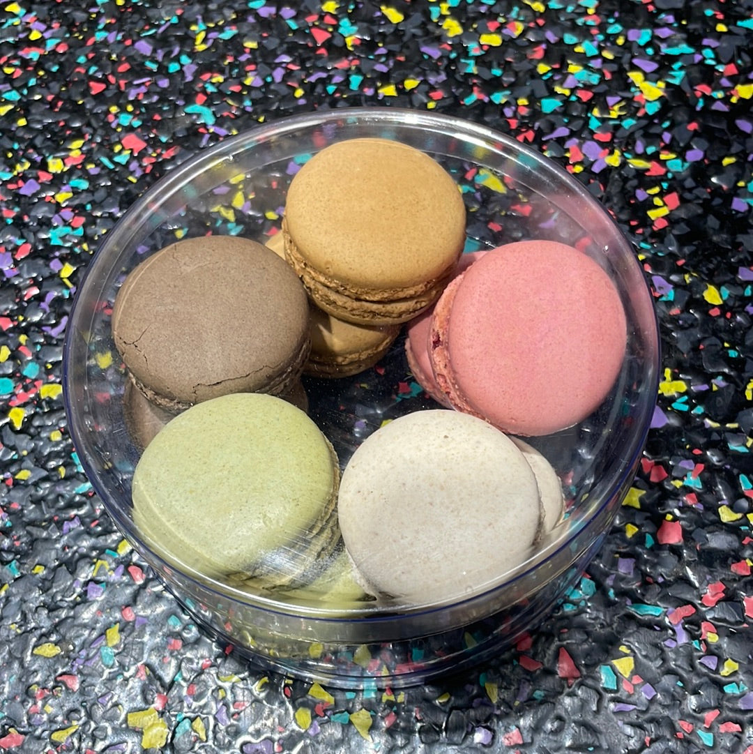 Macaron Cylinder (10 - pieces)