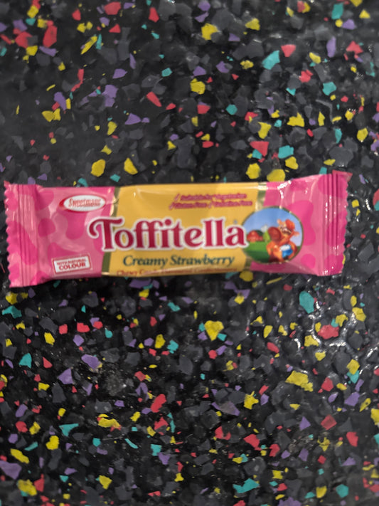 Toffitella Creamy Strawberry Chewy candy 15g