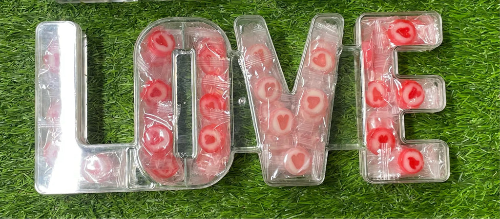 LOVE plastic- Heart rock candy 250g