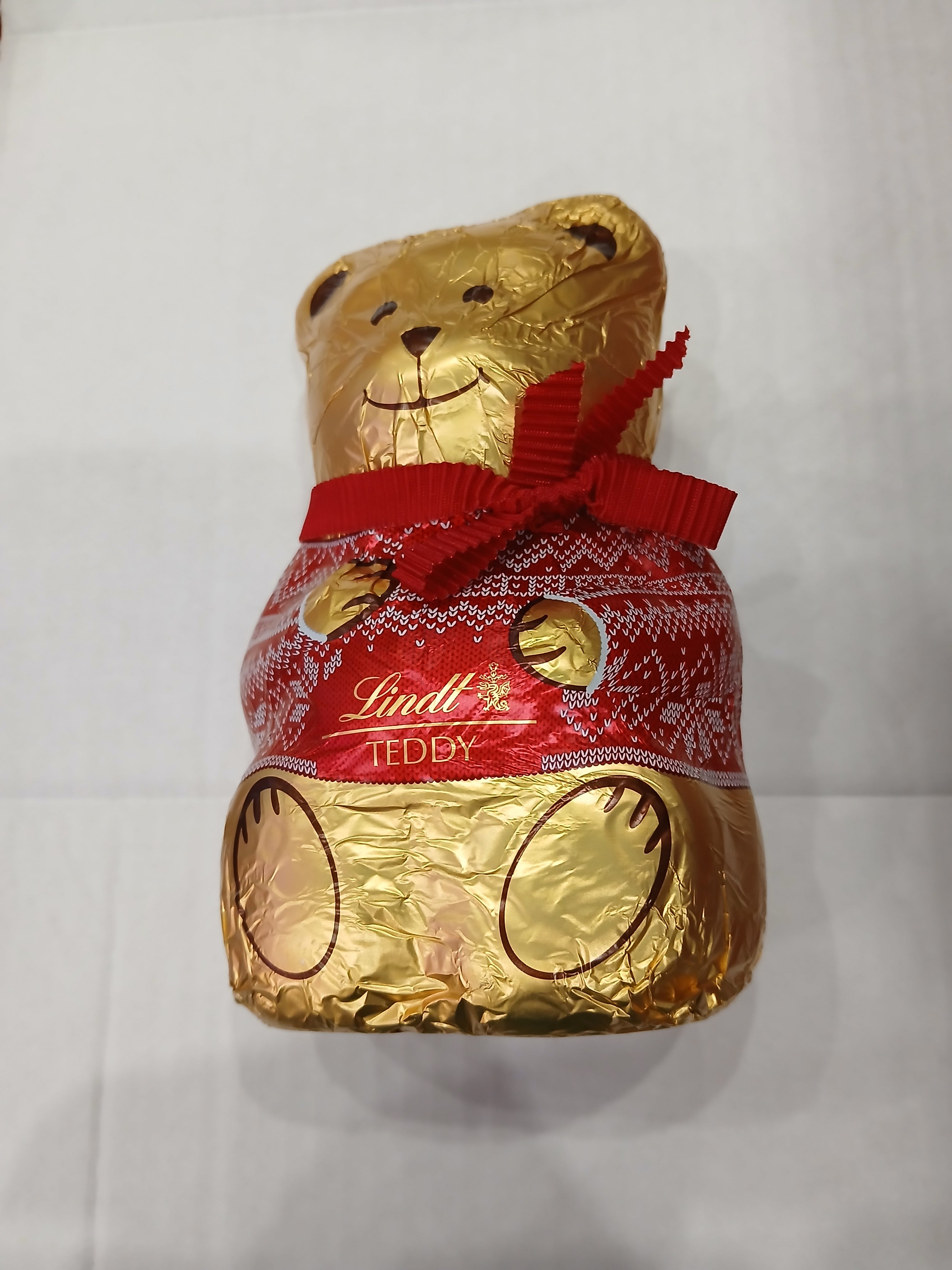 UK Lindt Teddy 200g Tom s Confectionery Warehouse uk-lindt-teddy-200g-tom-s-confectionery-warehouse