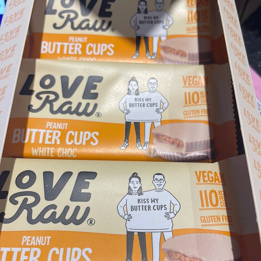 Love raw white Peanut Butter cups 34g
