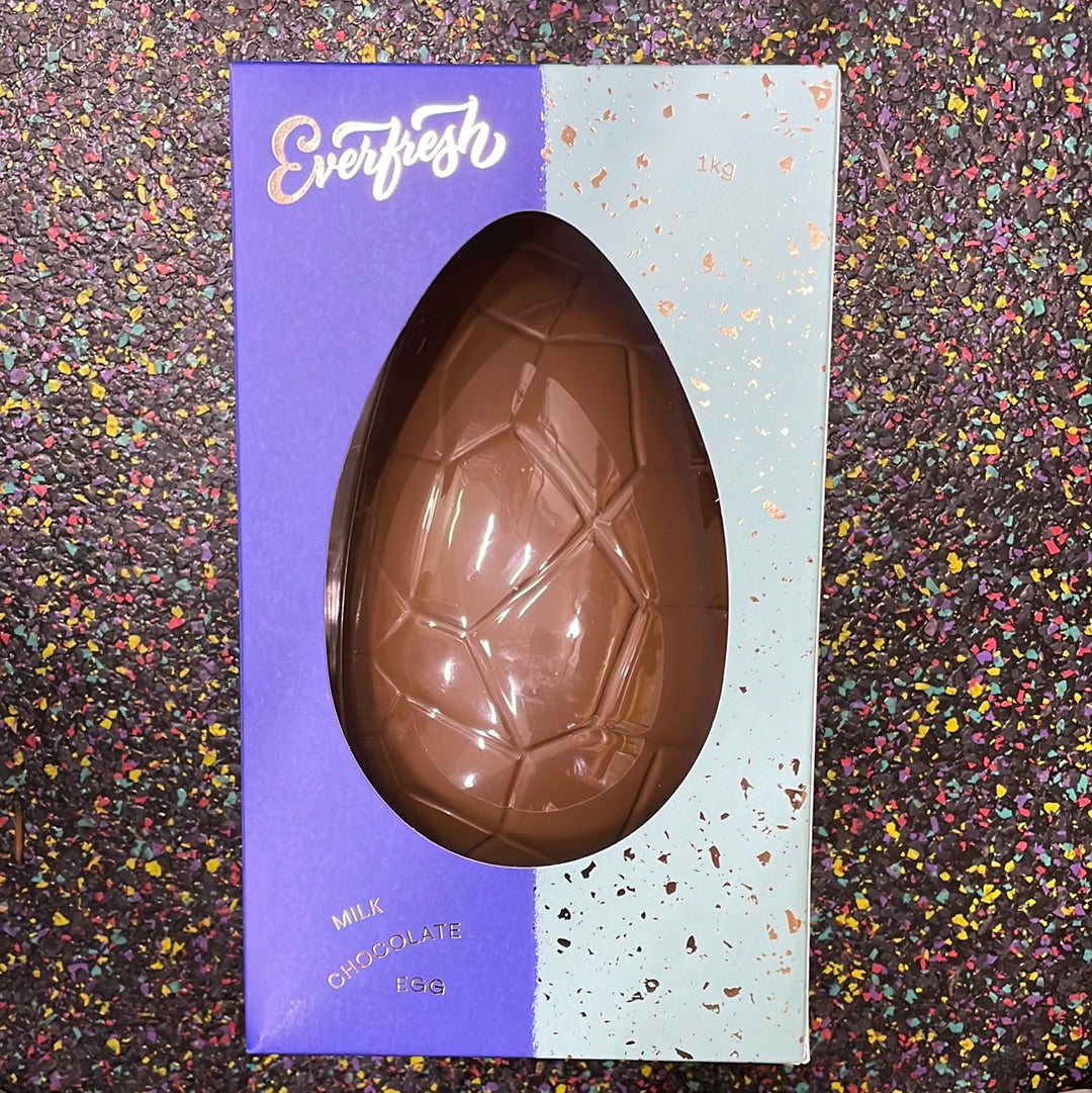 Everfresh Easter Giant Milk Chocolate Egg 1kg
