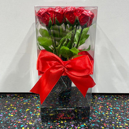 Famous Makers Stem Rose Bouquet - dozen rose 12pc